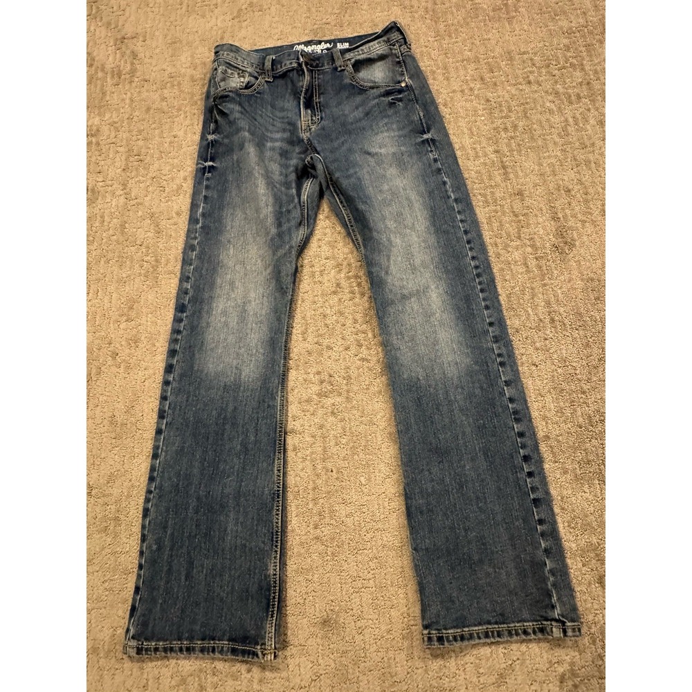 wrangler retro slim boot 32/33 (M1)